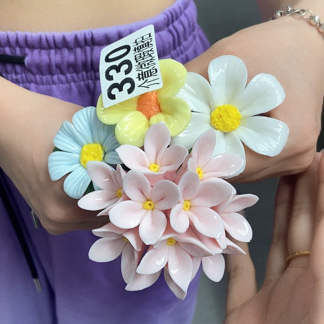 陶瓷设计风格现代