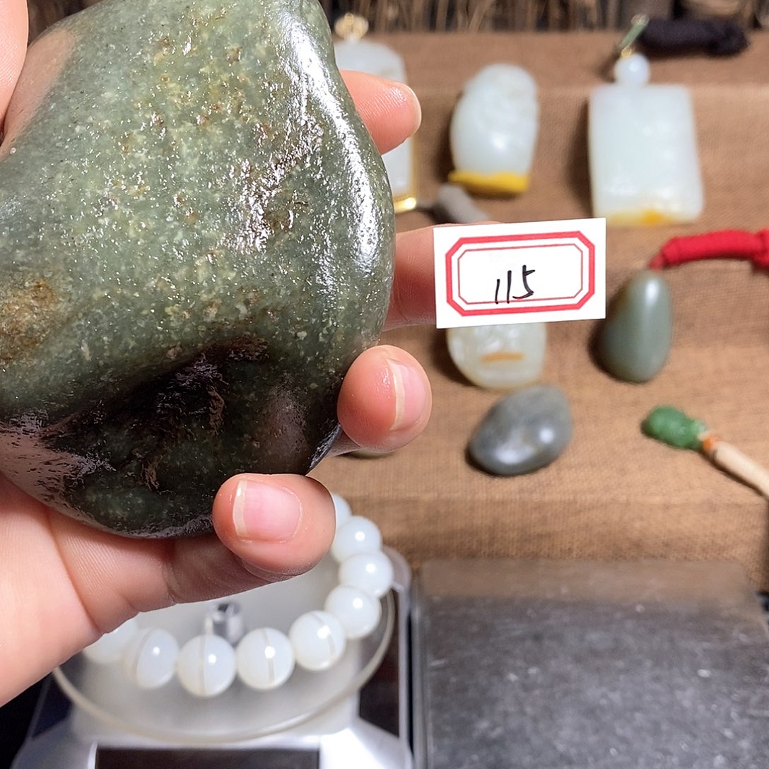 未镶嵌和田玉挂件115