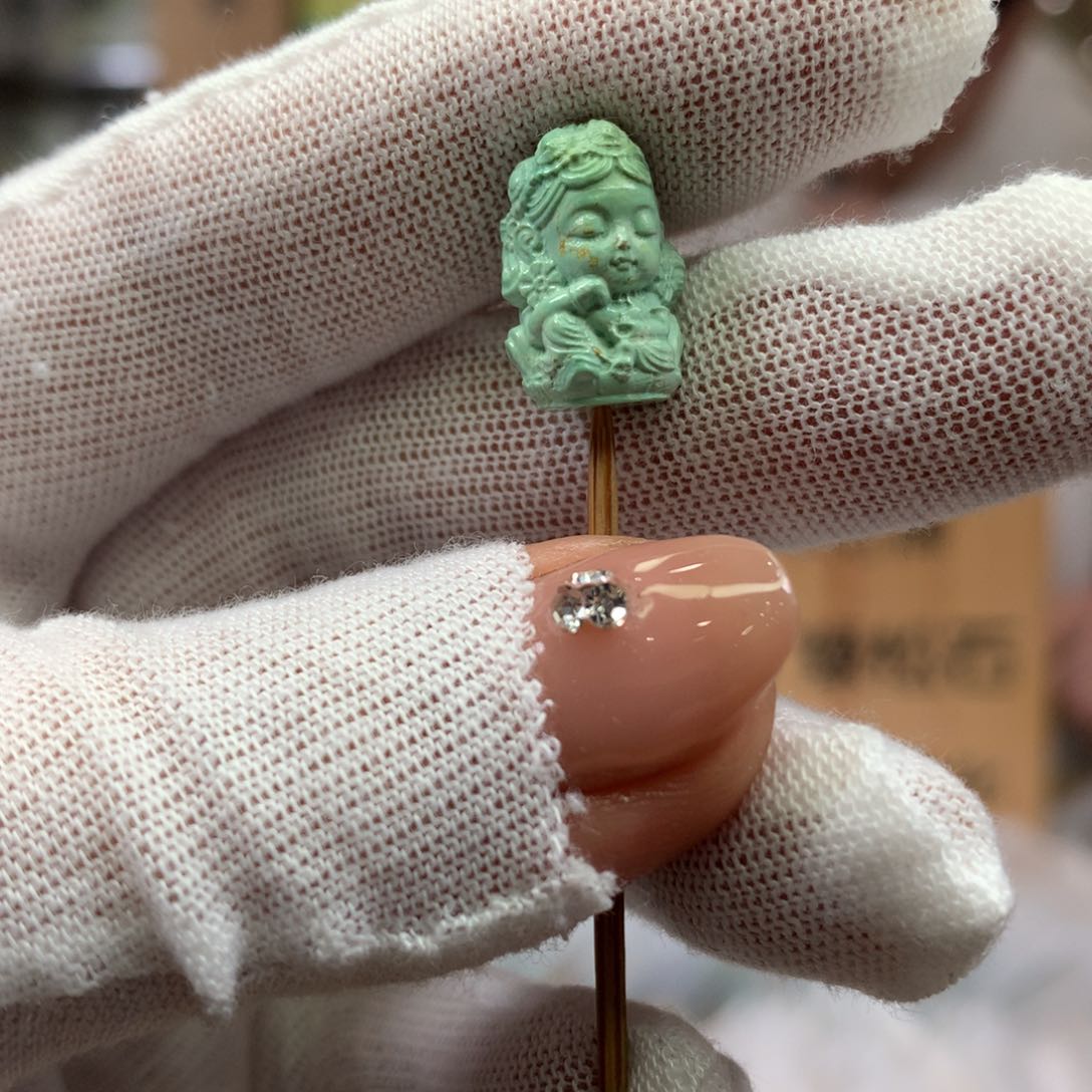 绿松石未镶嵌挂件