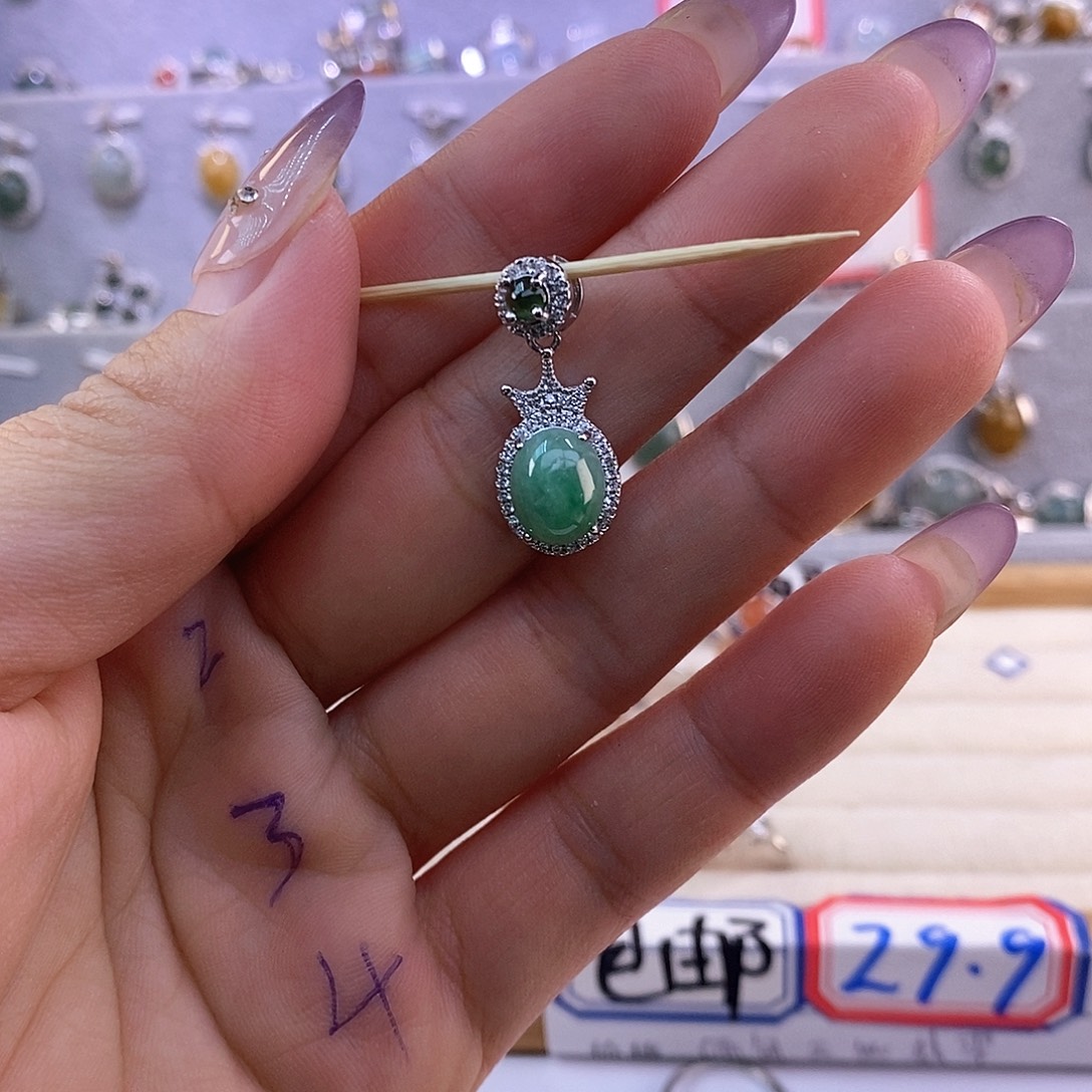 小***爱翡翠未镶嵌戒指缅甸