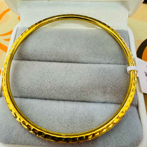 【莹莹专享】足金999饰品54# 蛇鳞手镯 7.66 GP