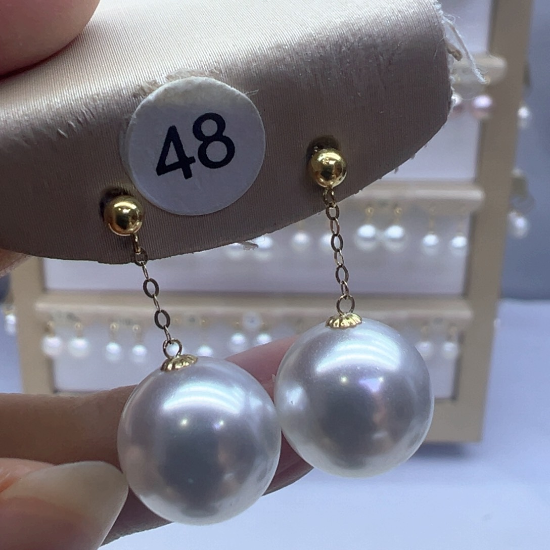 18K金镶嵌淡水珍珠耳饰