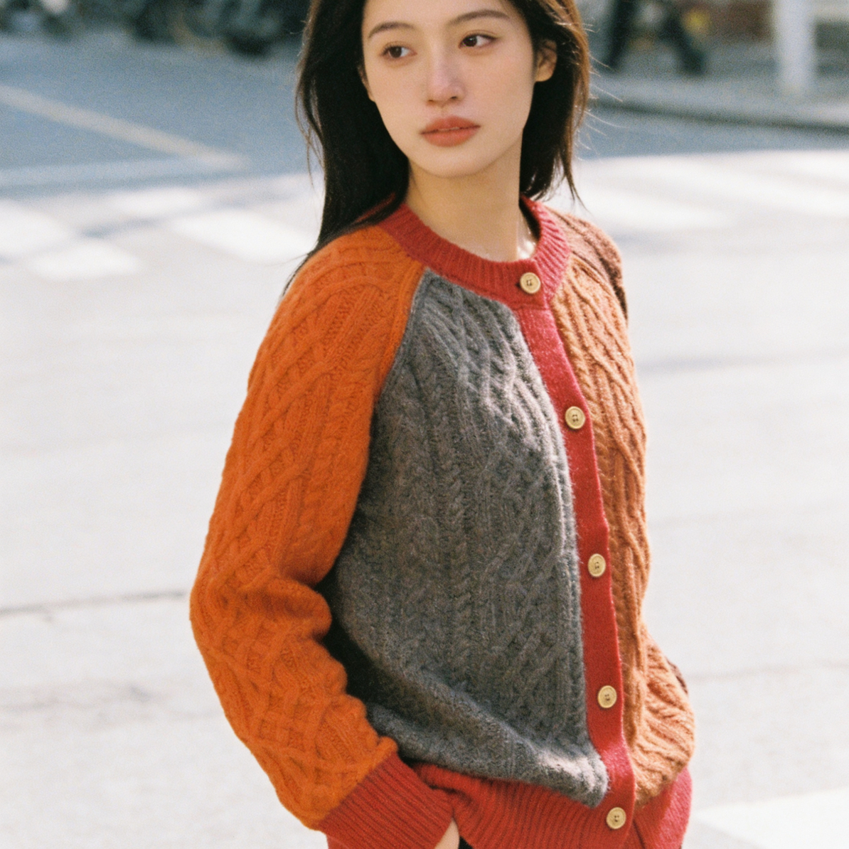 秋冬新款圆领宽松拼色加厚开衫女针织外套7076