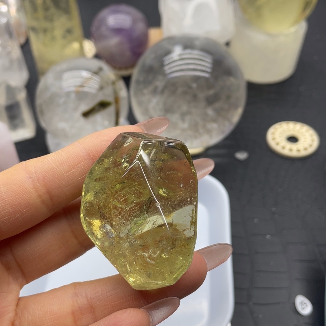 水晶黄水晶未镶嵌?*名93