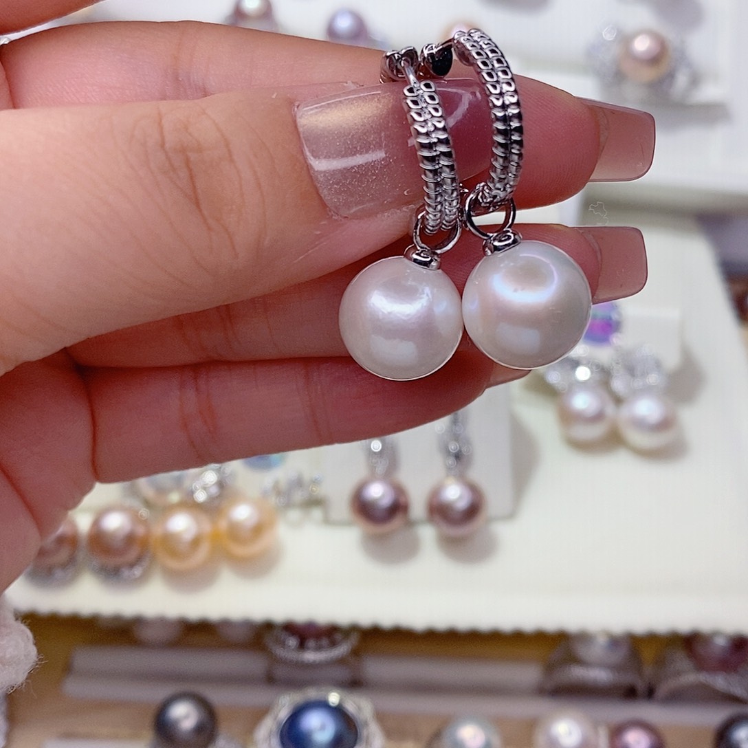 耳饰淡水珍珠未镶嵌