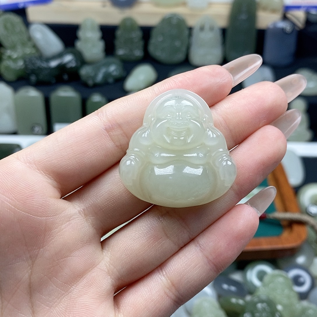 三***妹和田玉未镶嵌颈饰佛公0300