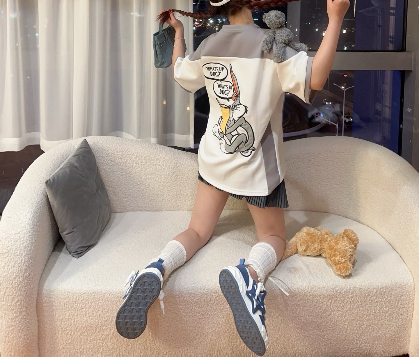 【075】兔八哥重工刺绣T恤