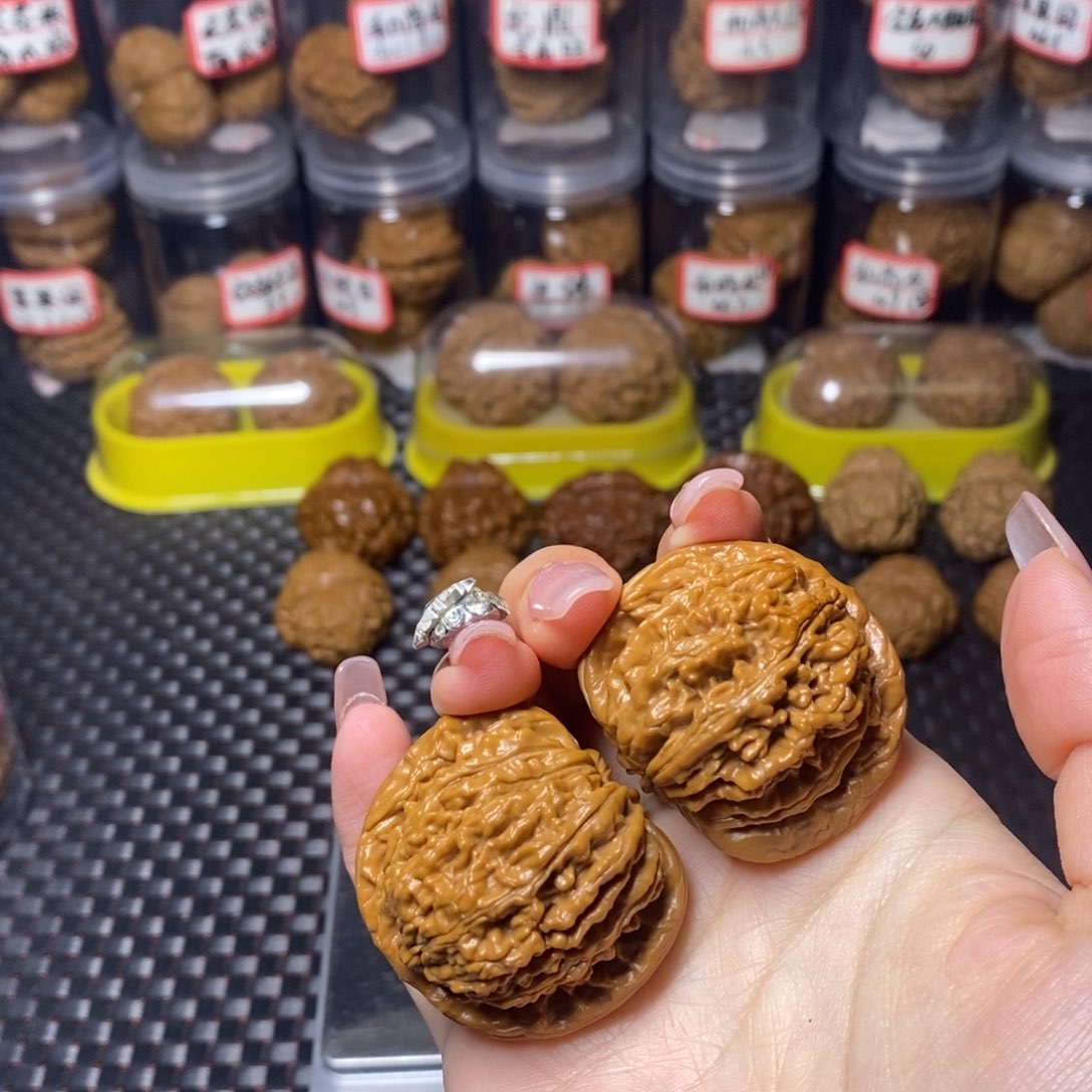 文玩核桃吊坠四座楼42