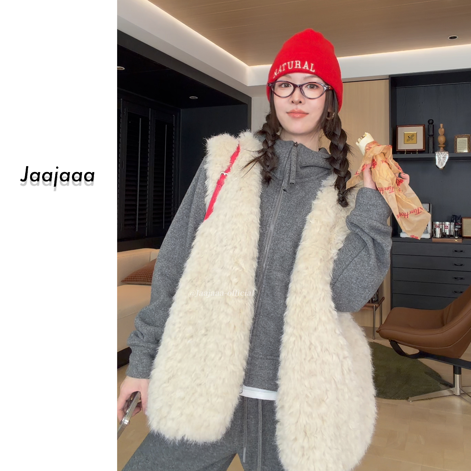 Jaajaaa巴斯奶绒  冬季小众设计百搭显瘦加厚款毛毛马甲/ACCE