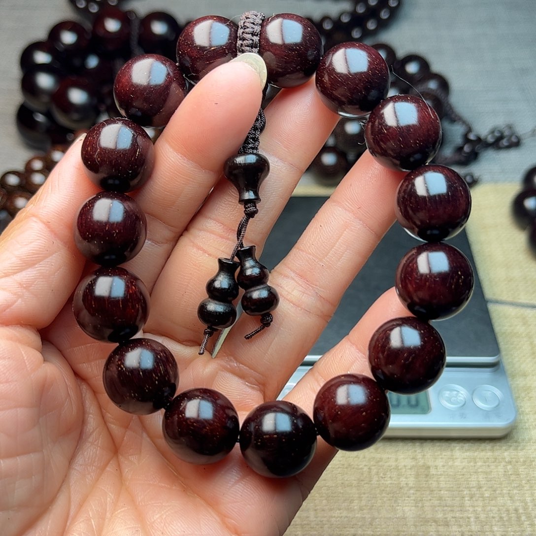 檀香紫檀（小叶紫檀）1.5 15颗 多星