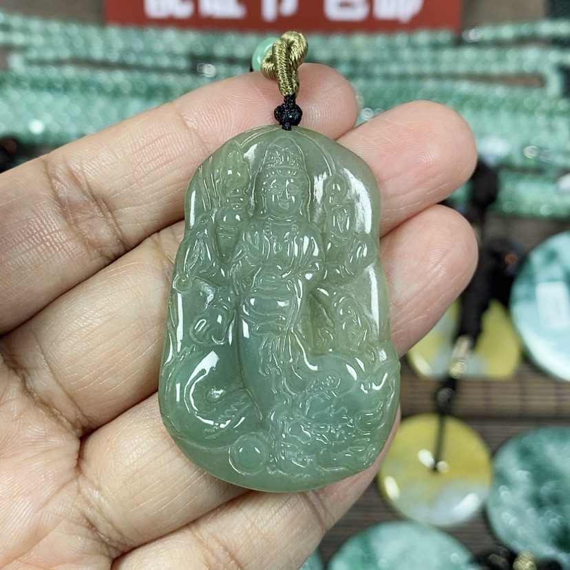 【闪购商品】翡翠颈饰未镶嵌玉吊坠翡翠玉随性御龙千手观音