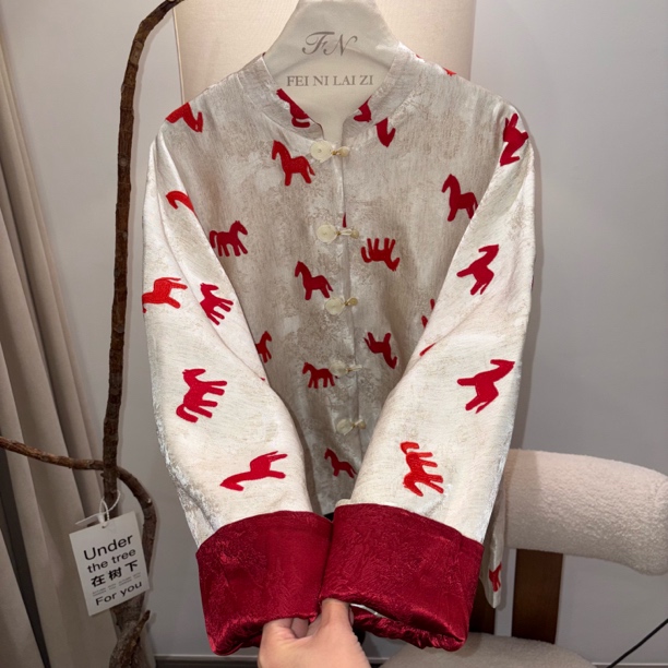 马到成功 绣花超显白！ 定制人丝外套 新中式老钱风拜年服
