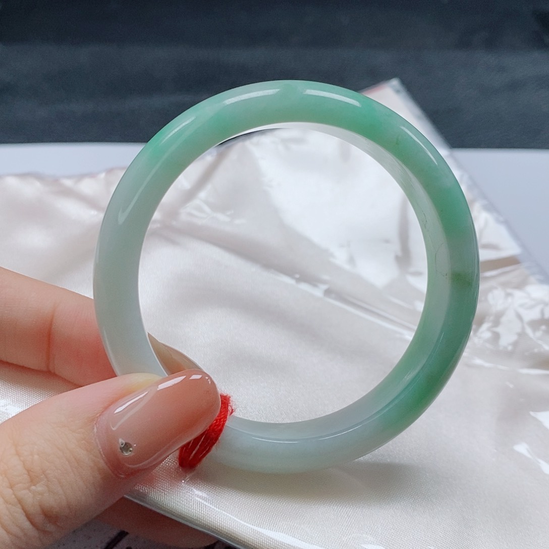 【闪购商品】未镶嵌手镯翡翠511号