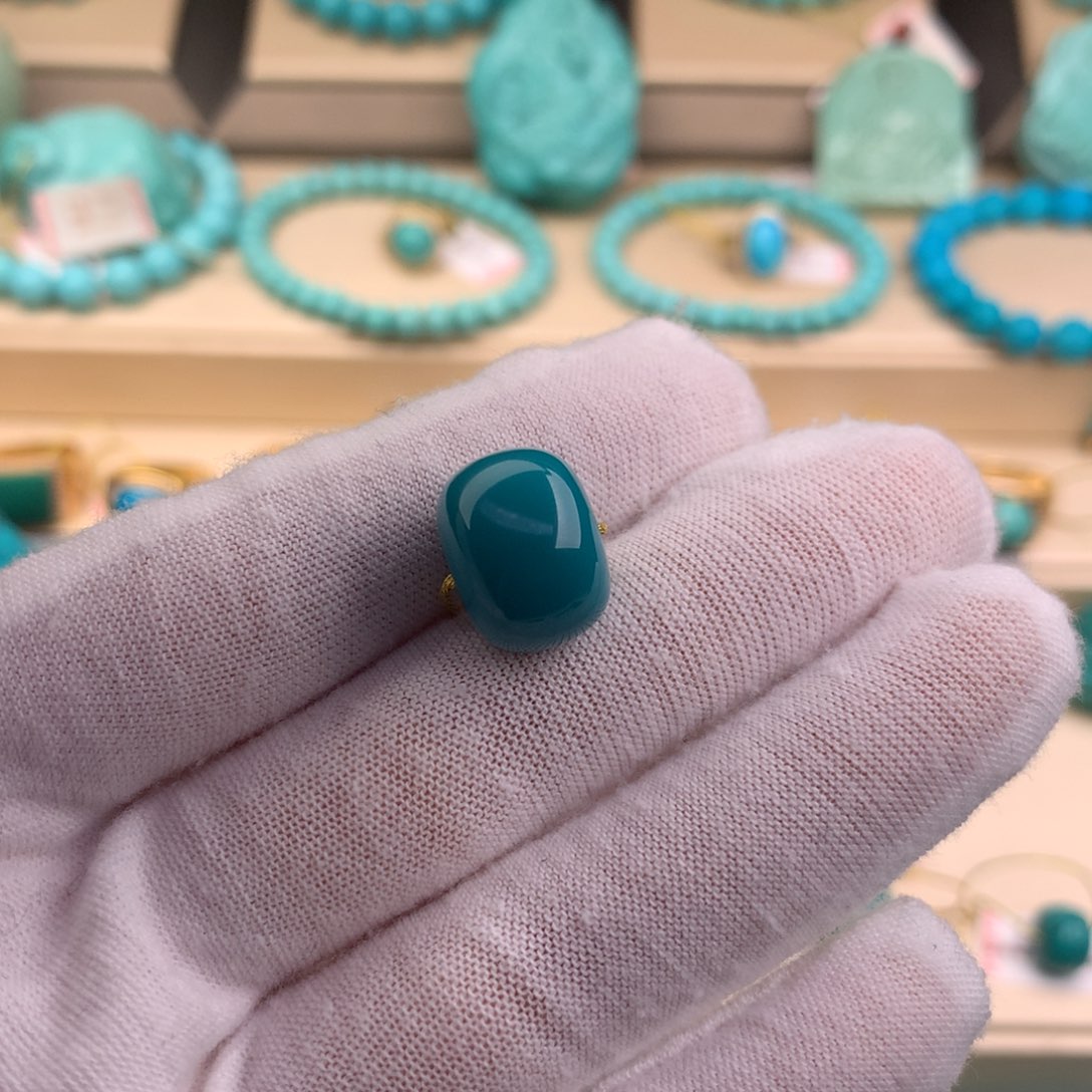 绿松石珠宝奇石未镶嵌14.9*11.1mm