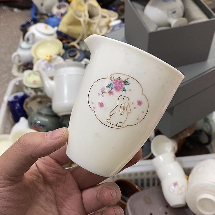 陶瓷艺术品及陶瓷制品