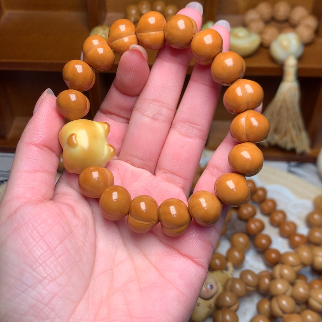 把件猴头核桃14玻璃底屁桃手串柯基