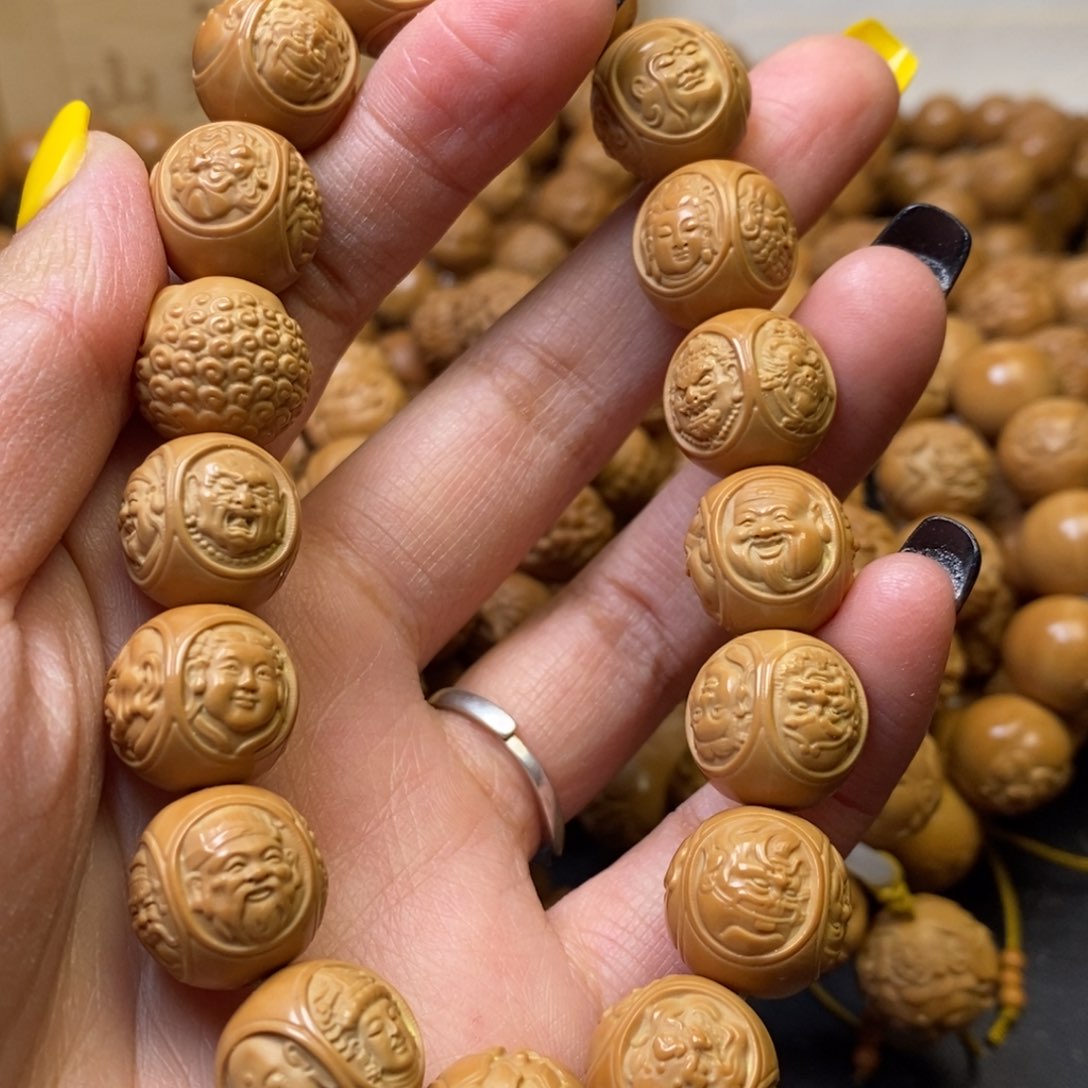 猴头核桃吊坠高*四面群仙