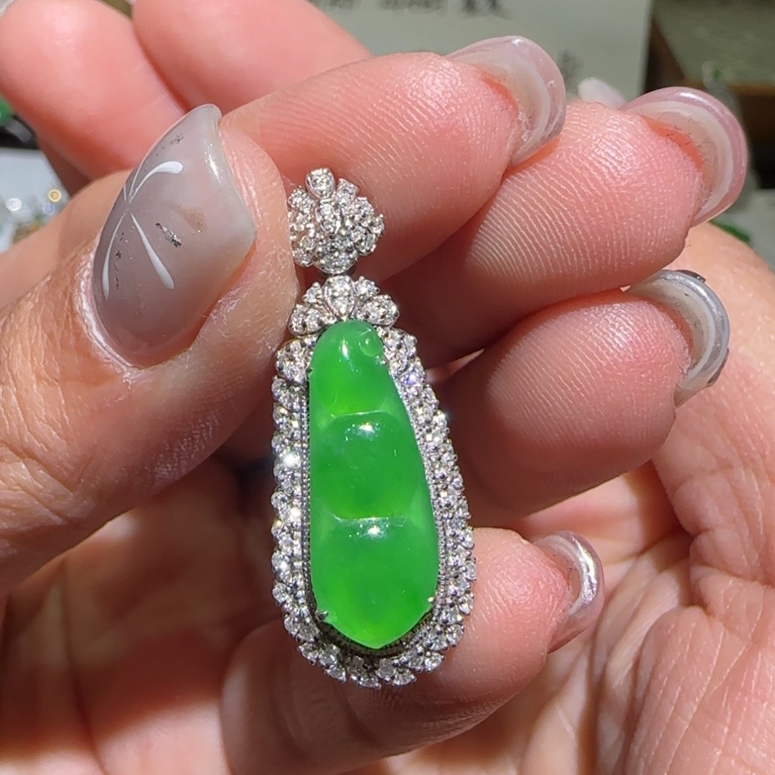 【闪购商品】翡翠颈饰18K金镶嵌天然