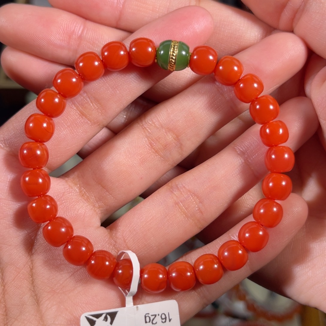 南红玛瑙冷水河满色满肉老形手串7.6左右未镶嵌?*伟