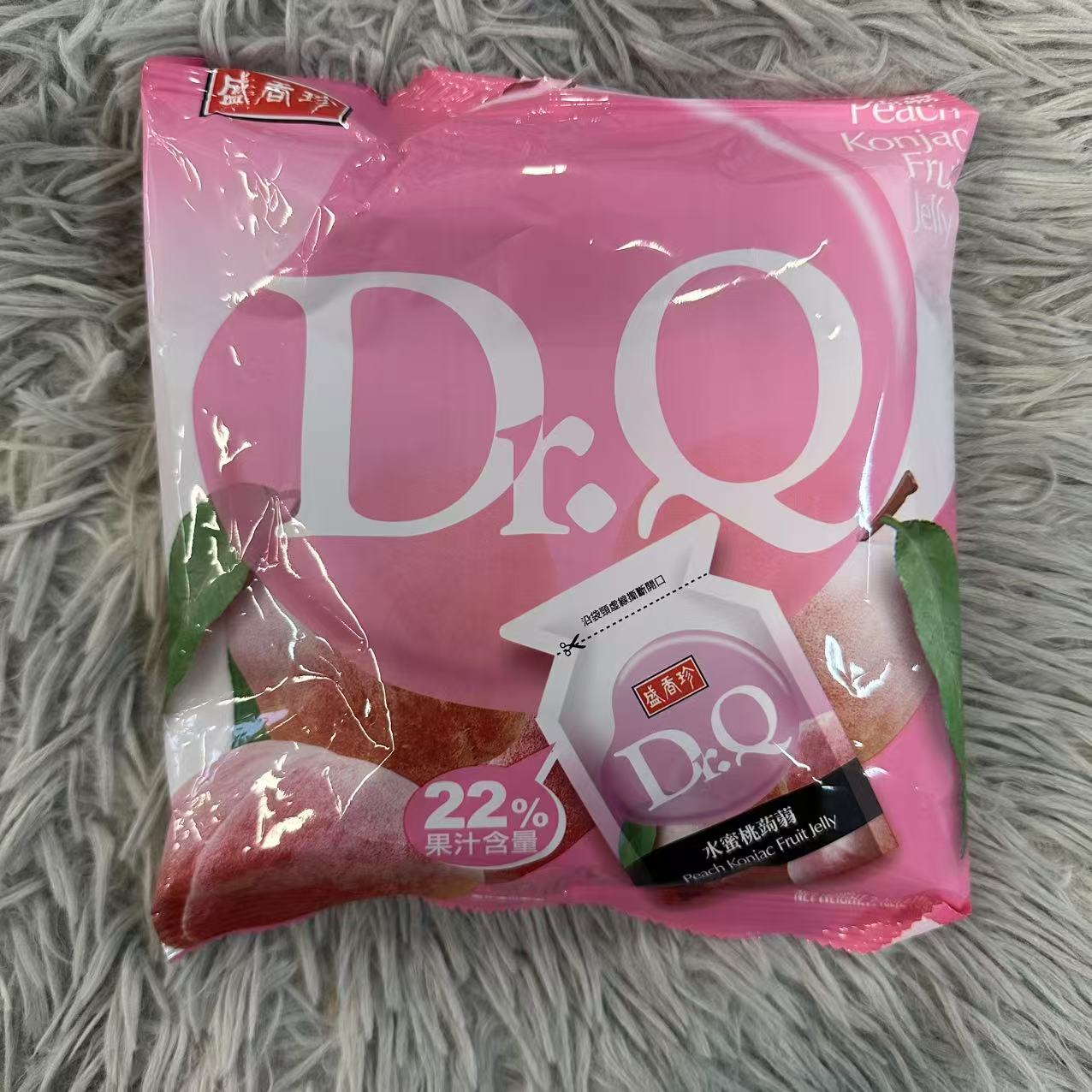 台湾盛香珍水蜜桃汁蒟蒻果冻