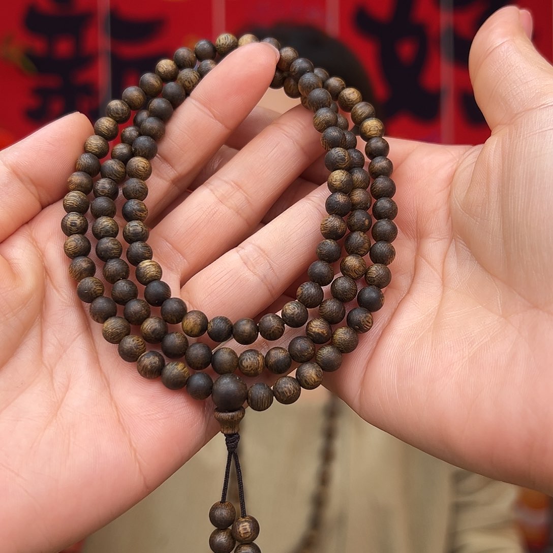 沉香手串莺歌绿奇楠张勺子圆珠老料圆珠多圈一条0.6