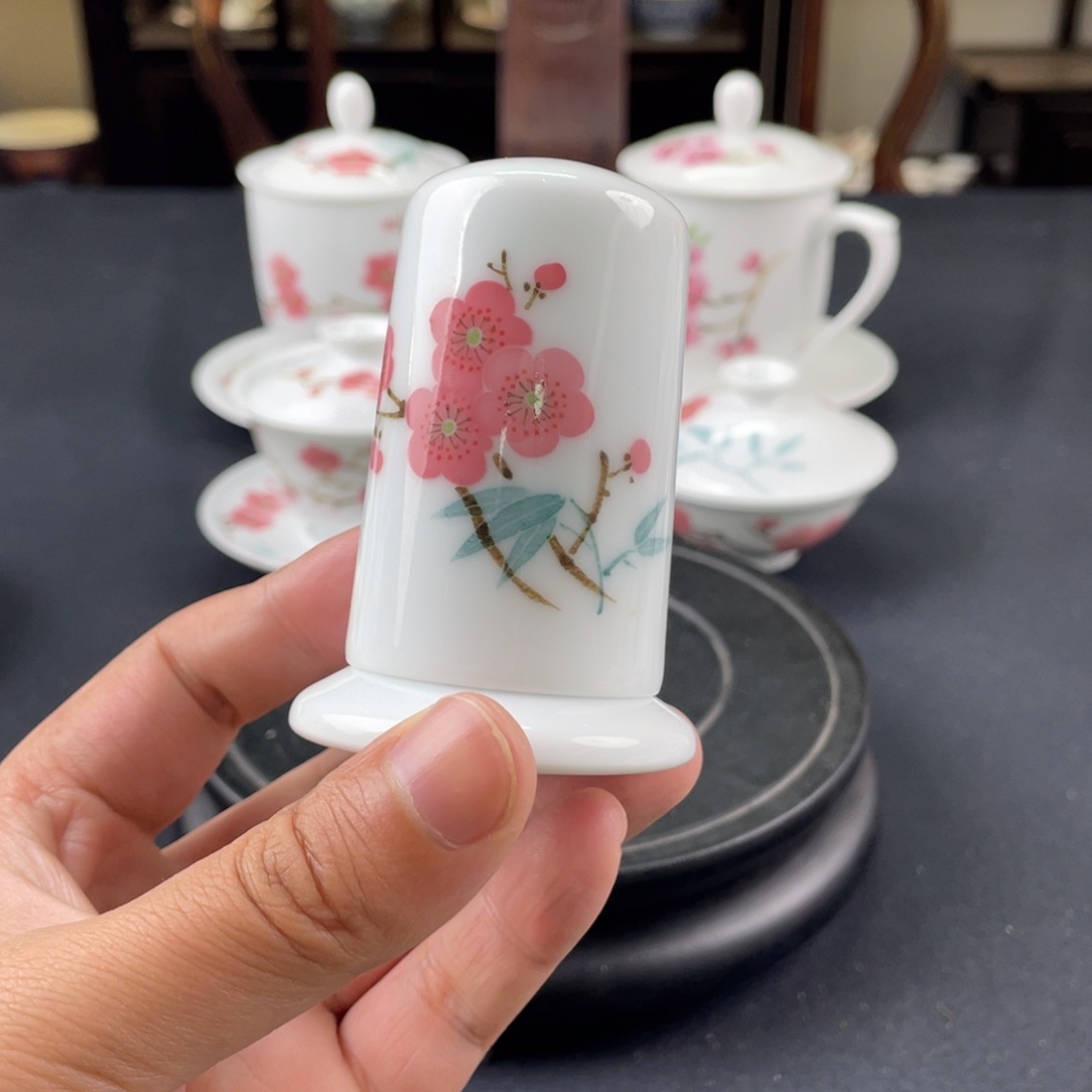 瓷片轻工业陶瓷研究所