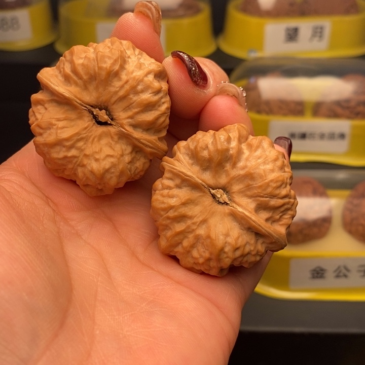 钱*蛙蛙文玩核桃把件