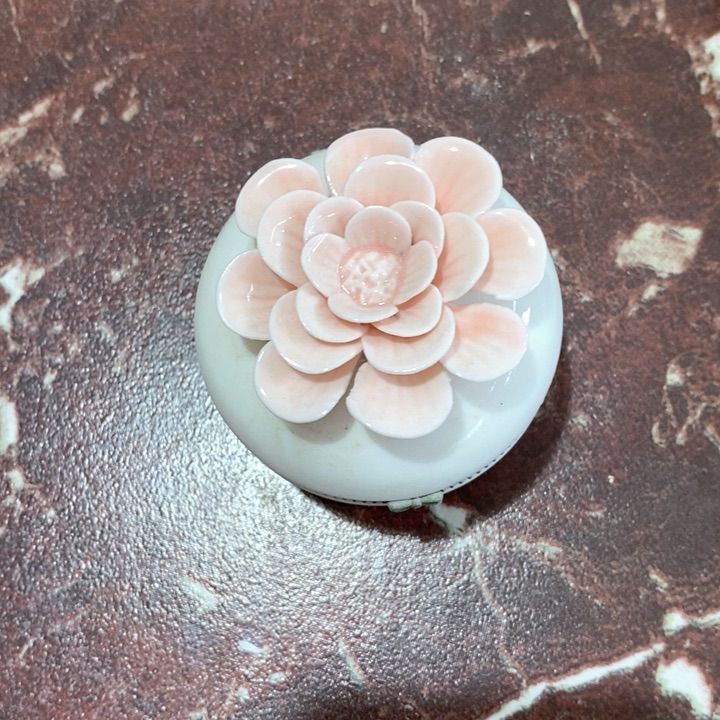 摆件陶瓷树脂材料