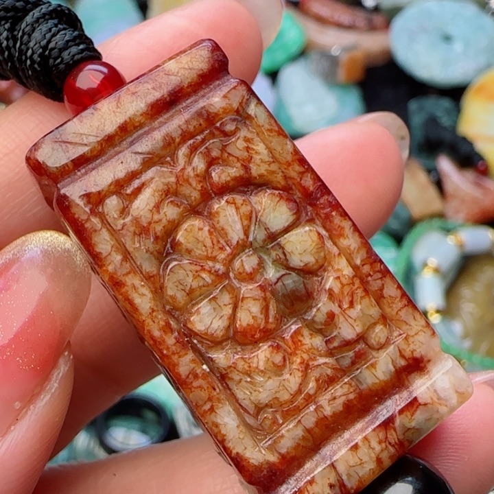 翡翠颈饰未镶嵌天然A货49