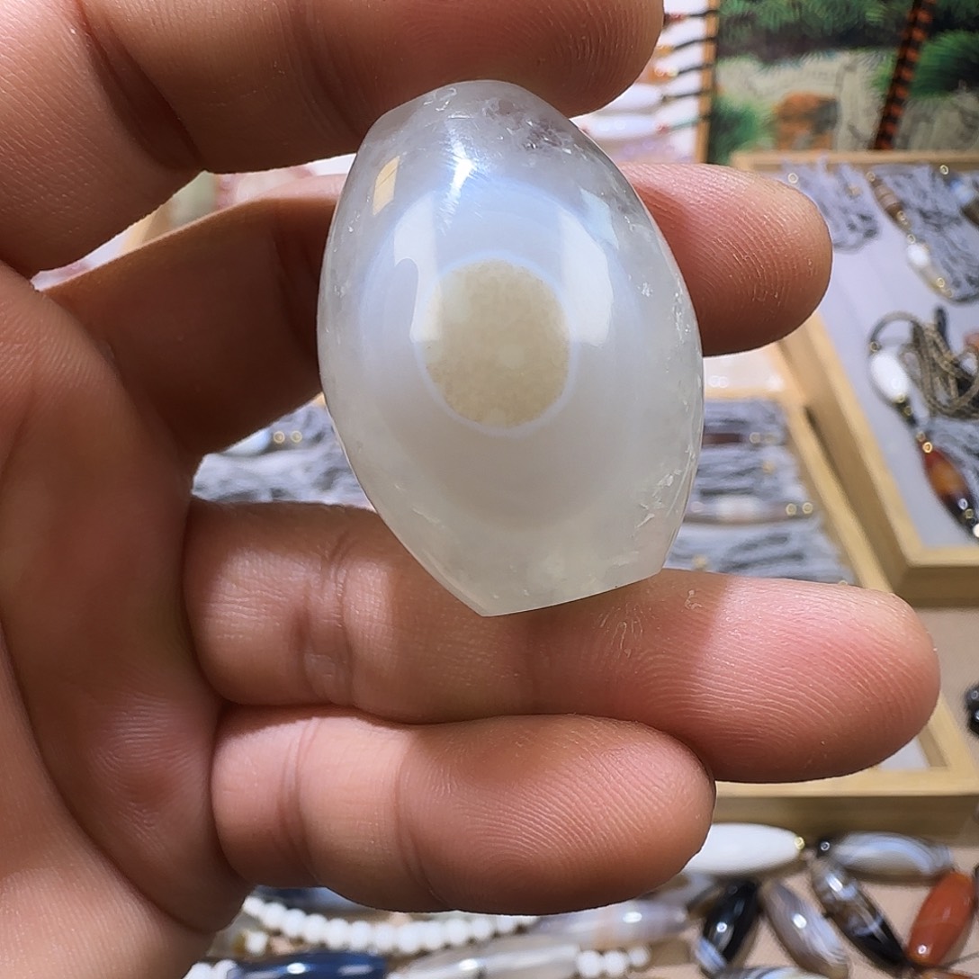 @***啊玛瑙/玉髓未镶嵌颈饰