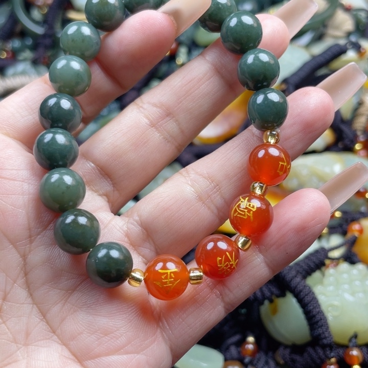 和田玉颈饰未镶嵌