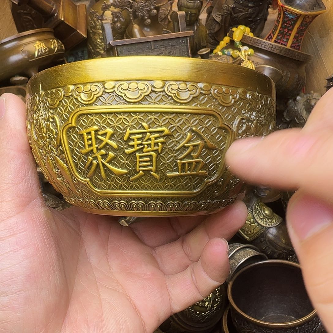 精品铜器，精美文玩