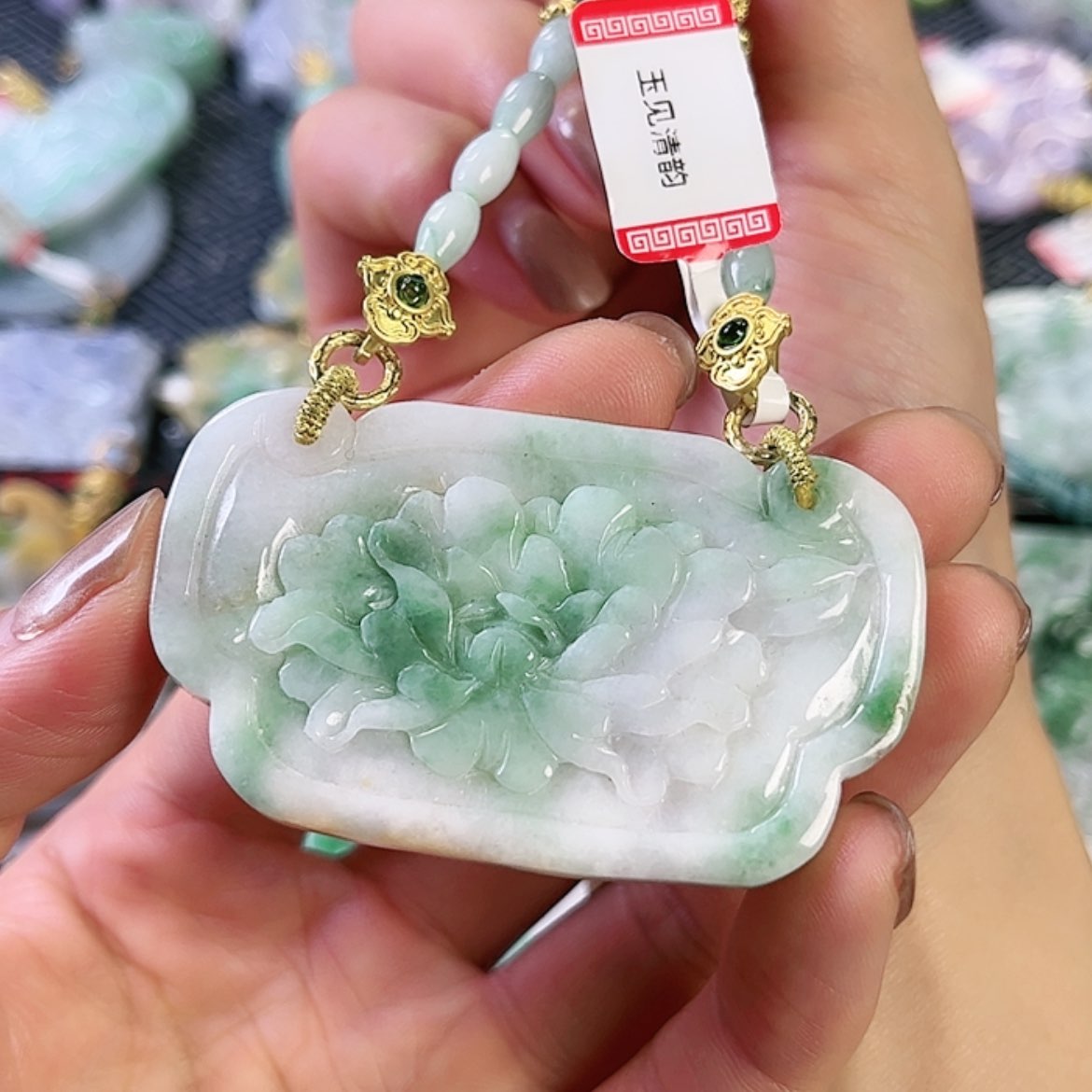 【闪购商品】翡翠颈饰未镶嵌挂件