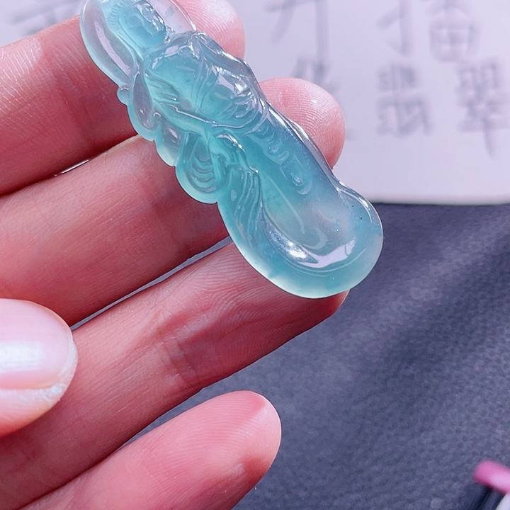 翡翠颈饰未镶嵌99999999