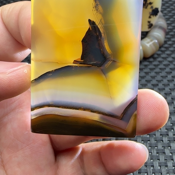 豫***哥玛瑙/玉髓未镶嵌颈饰