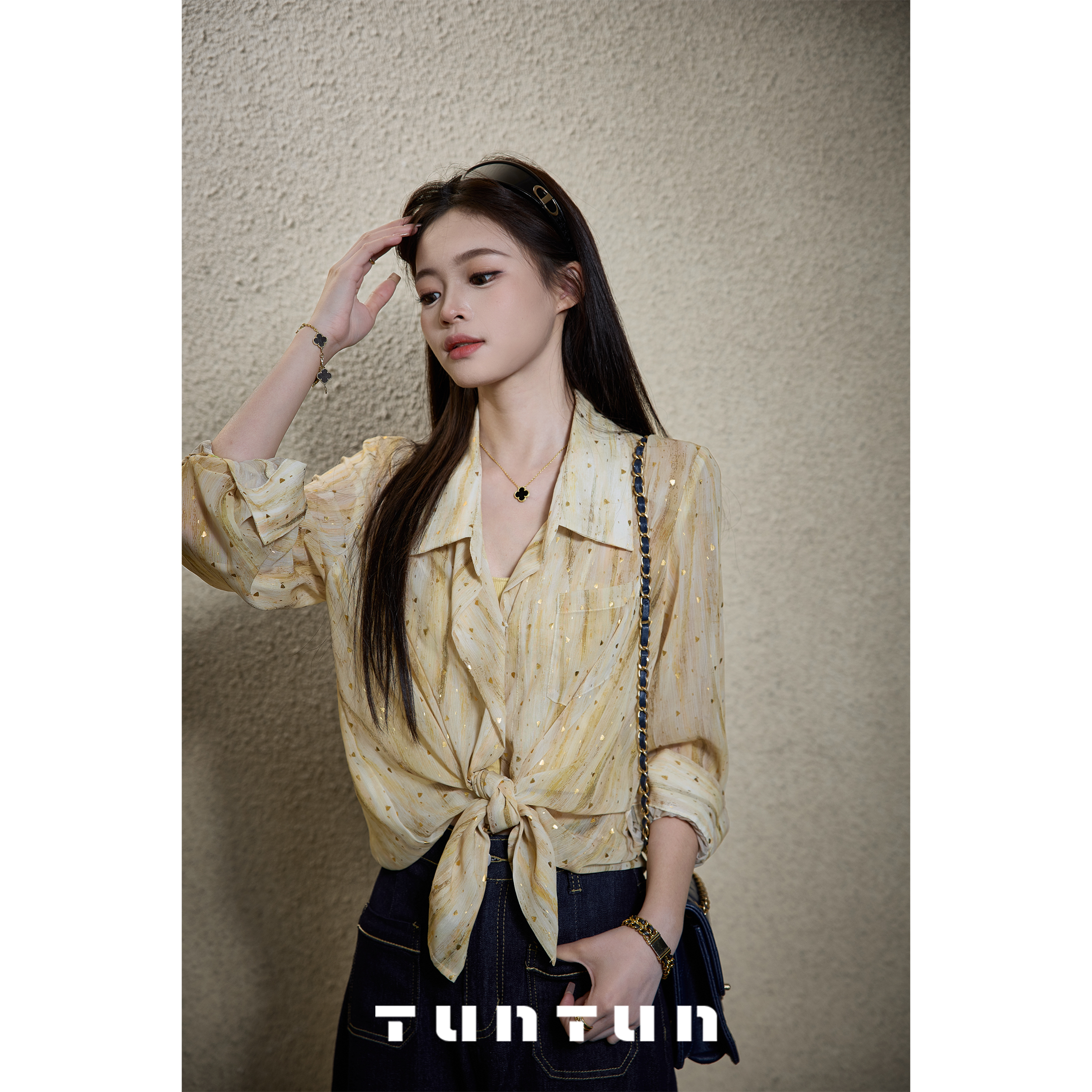 吞吞TUNT【不看金价】一眼富婆 精致烫金印花衬衫