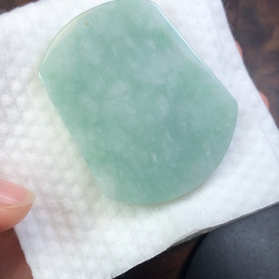 翡翠未镶嵌颈饰缅甸A货，每天下午1点半开播