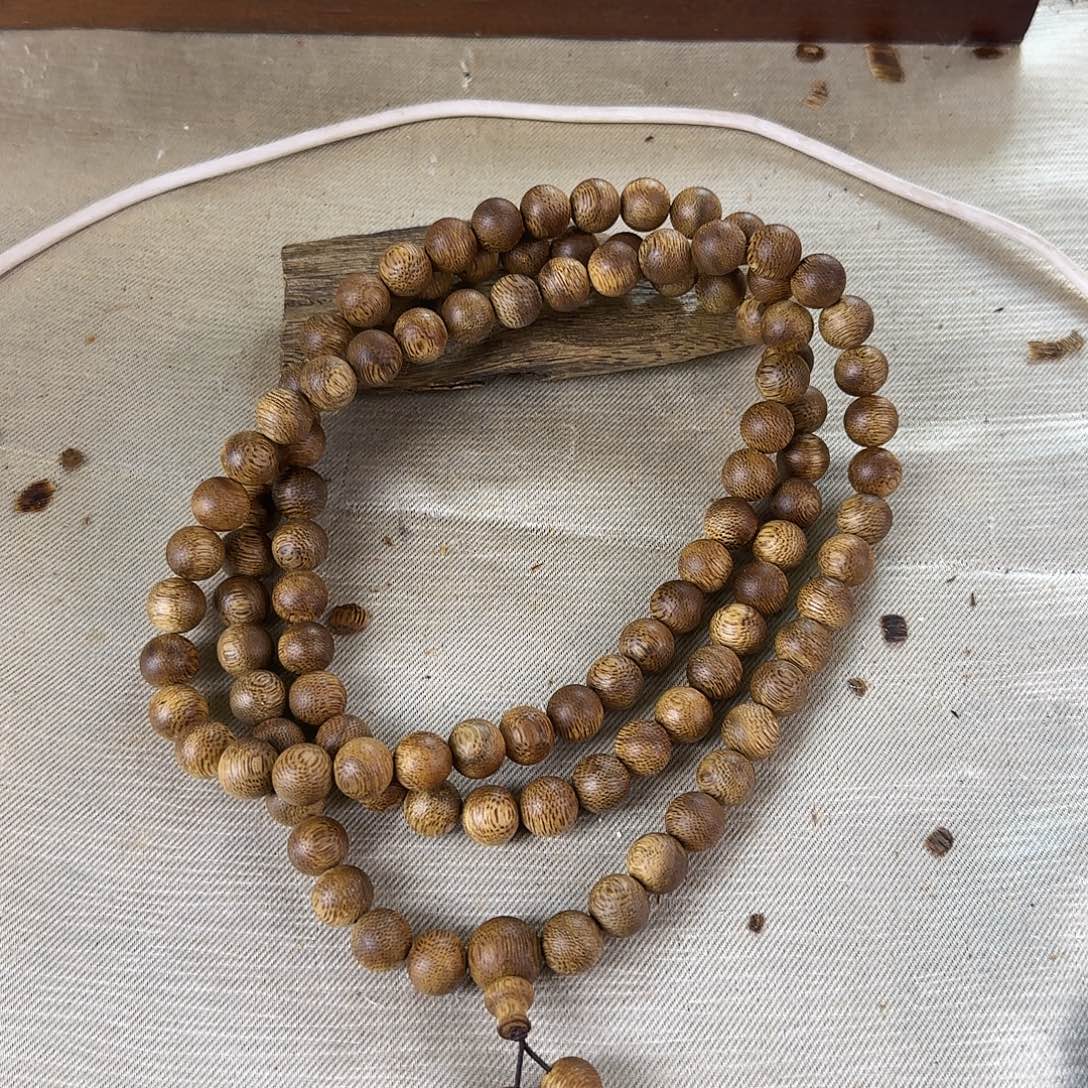 沉香碎屑沉香勾丝➕张勺子母树10圆珠多圈沉81克