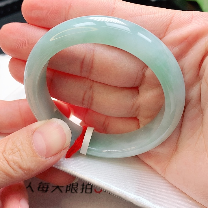 翡翠手镯未镶嵌手镯53
