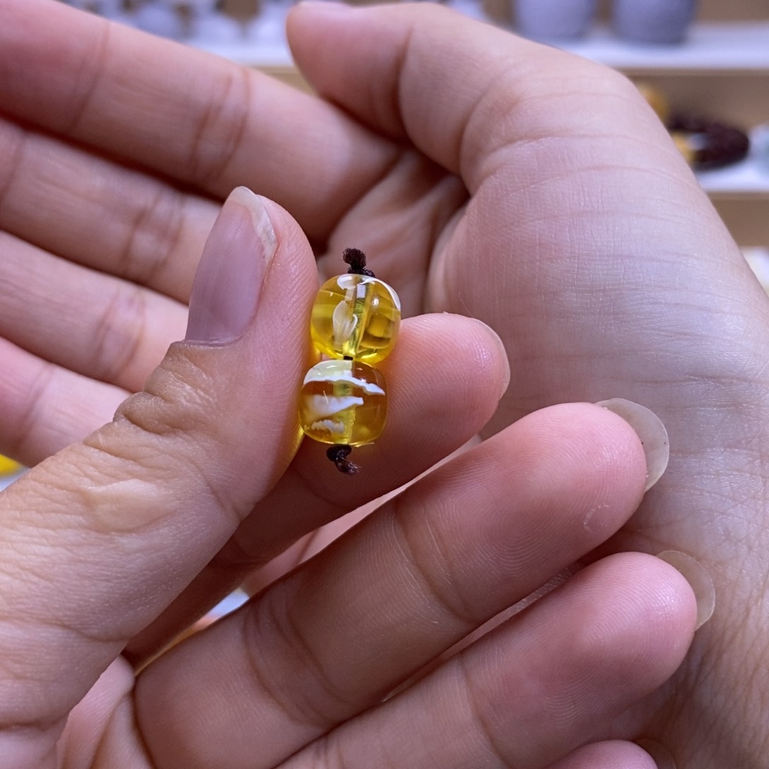 琥珀未镶嵌珠宝奇石8.8