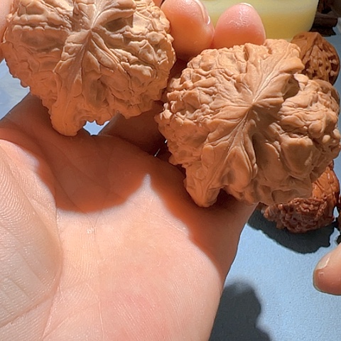文玩核桃把件龙鼎51