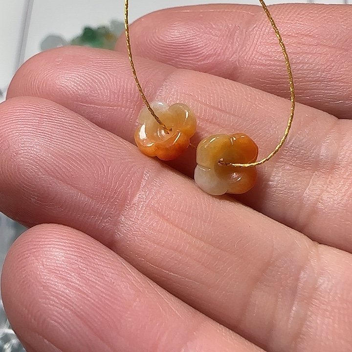 翡翠未镶嵌颈饰天然缅甸翡翠碗莲一对