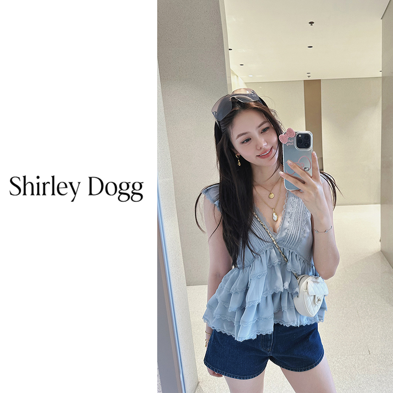 汤元家sd甜美蛋糕V领背心上衣