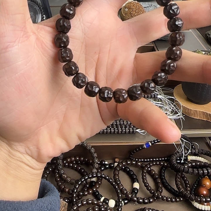 滴***答椰蒂吊坠98无相单圈