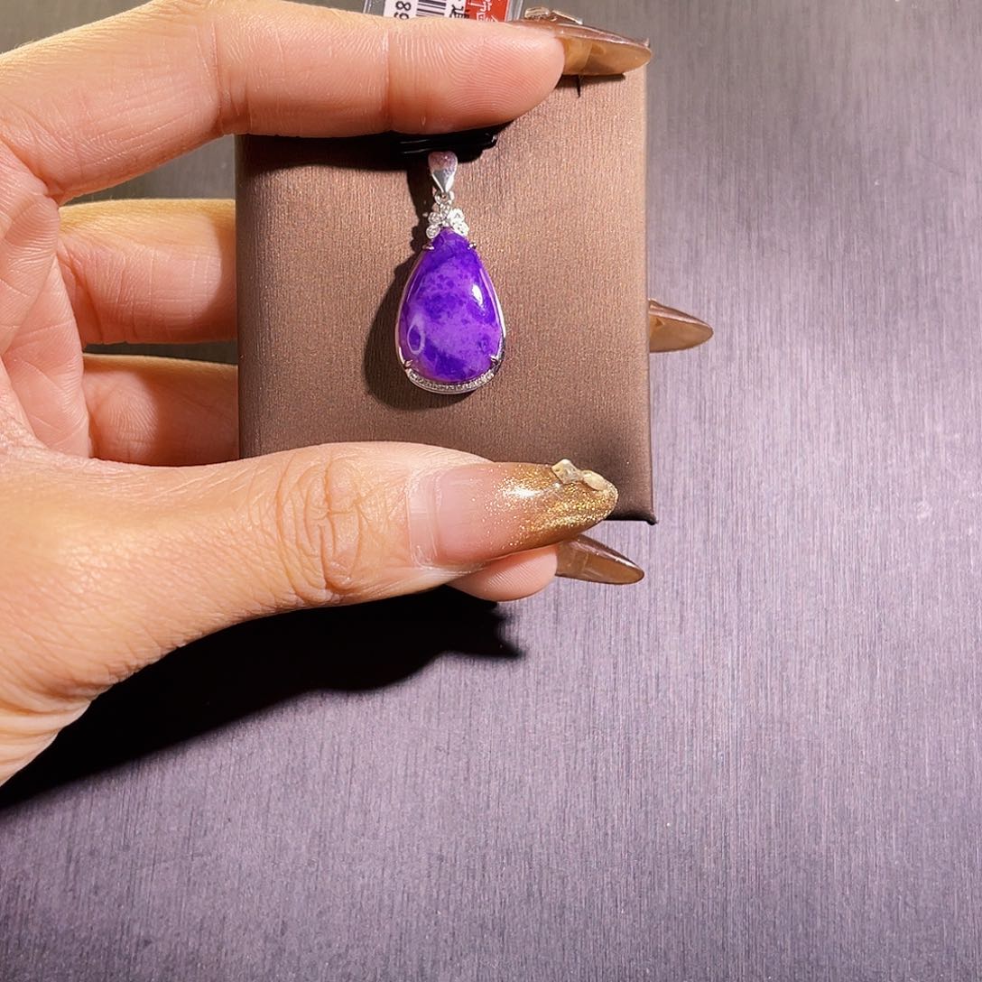 苏纪石（舒俱来）吊坠18K金镶嵌