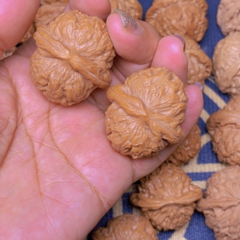 【闪购商品】文玩核桃吊坠菋*元宝39