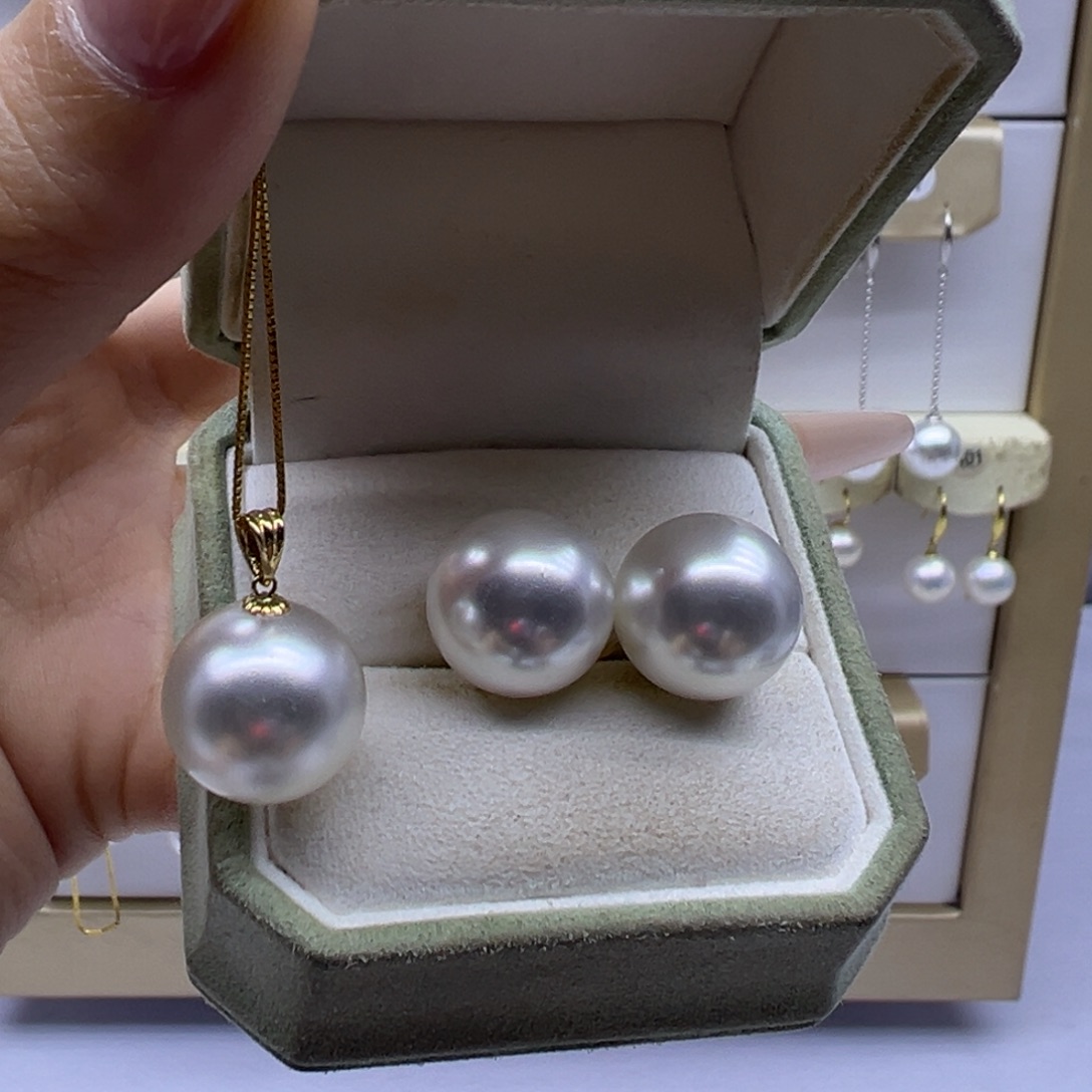 吊坠(赠链)18K金镶嵌淡水珍珠