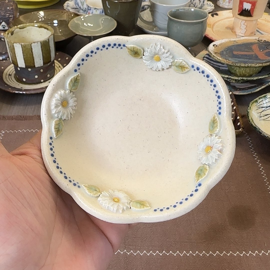 怎***雨茶盏哈哈哈哈哈好好笑哦