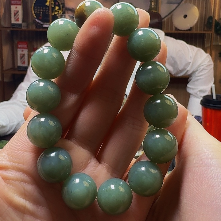 和田玉手串未镶嵌