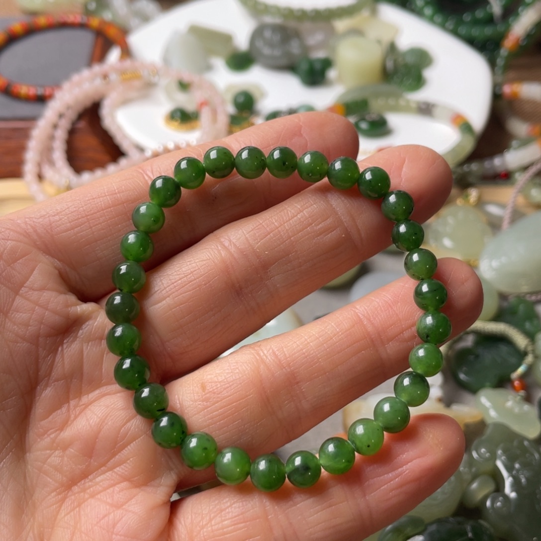 想***静和田玉未镶嵌手链